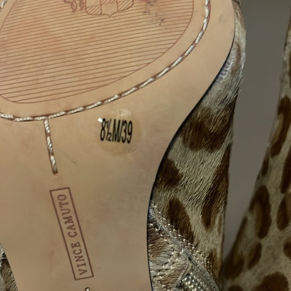 VINCE CAMUTO Ambind Bootie Calf Hair Animal Print Brown- Size 8.5 - Picture 11 of 14